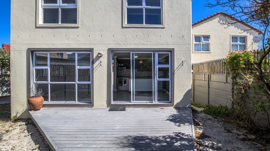 3 Bedroom Property for Sale in Muizenberg Western Cape